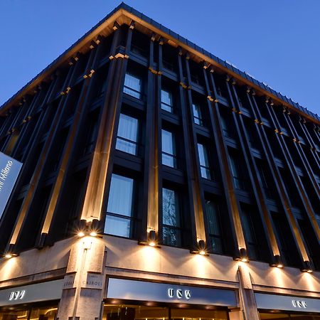 ยูเอ็นเอโฮเทล กูซานี มิลาโน Hotel มิลาน ภายนอก รูปภาพ
