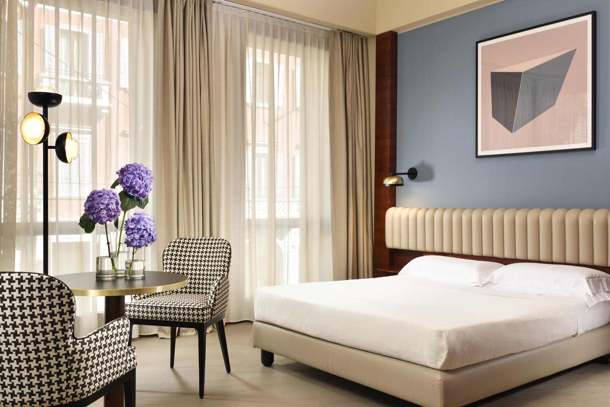 ยูเอ็นเอโฮเทล กูซานี มิลาโน Hotel มิลาน ภายนอก รูปภาพ
